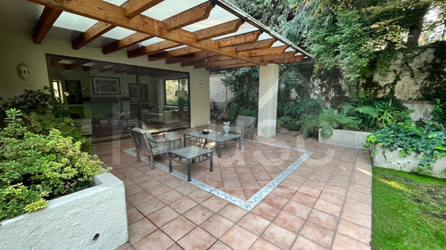 Exclusiva Casa En Sector Los Nogales De La Dehesa