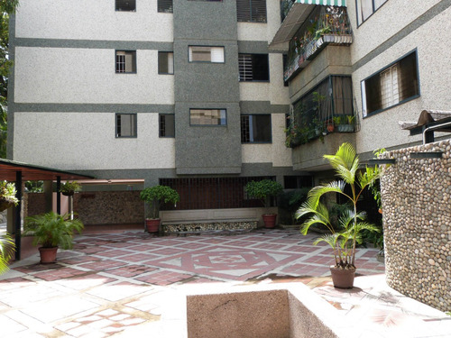 Apartamento En Venta Santa Eduvigis Lb25-1254