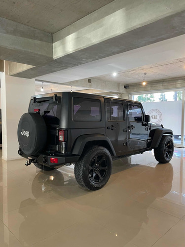 Imagen 10 de 11 de Jeep Wrangler 2013 3.6 Unlimited 284hp Atx
