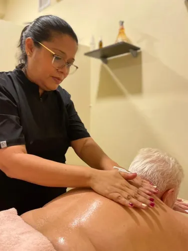 Masajes Y Rehabilitación