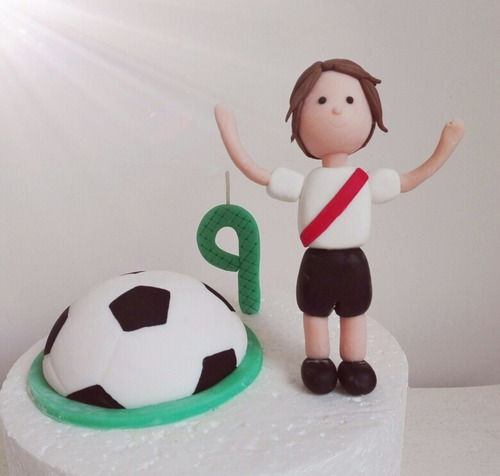 Adorno Torta Pelota Futbol Y Jugador Porcelana Fría