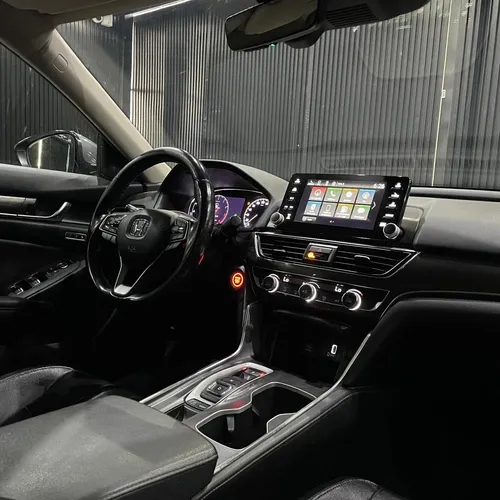 Honda Accord 2.0 Touring At