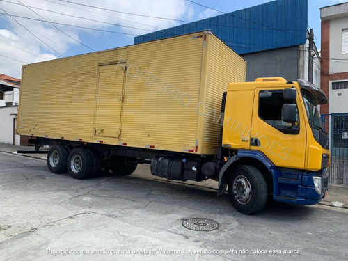 Imagem 2 de 17 de Volvo Vm270 2015 Bau