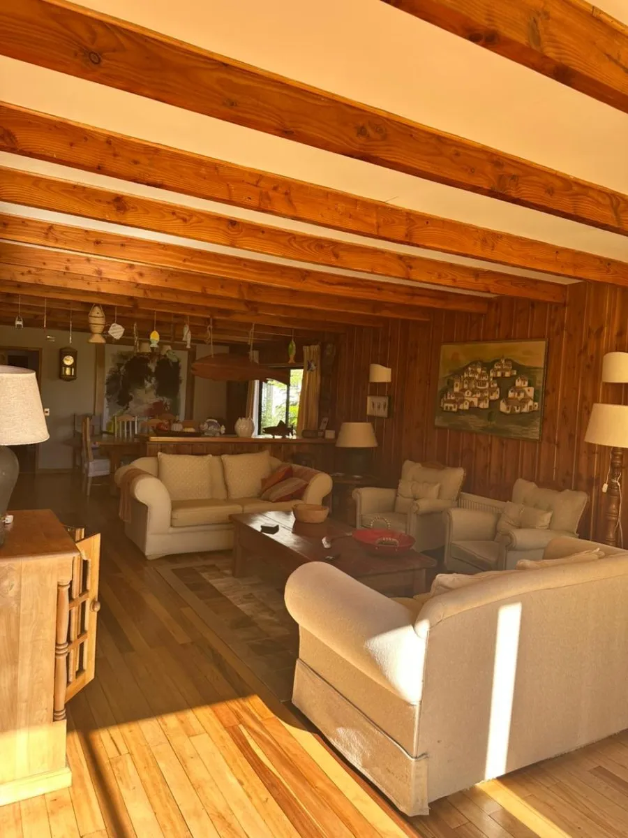 Imagen 3 de 16 de Casa Campestre De Alto Estándar En Venta Frutillar