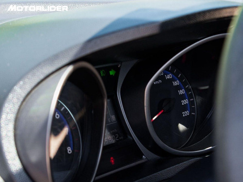 Imagen 15 de 25 de Hyundai Hb20 Sport Extra Full 1.6 | Permuta / Financia