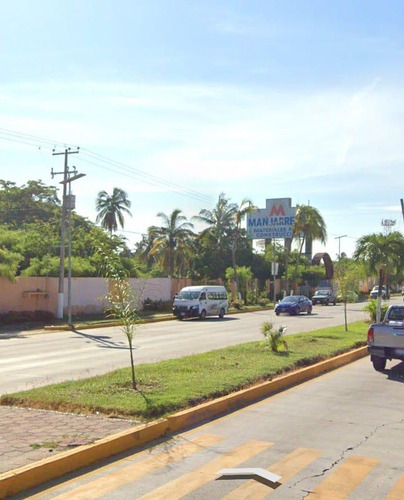 Terrreno En Venta En Boulevard De Las Naciones, Frente Al Centro Comercial La Isla. Acapulco, Gro.
