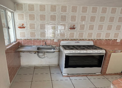 Imagen 3 de 14 de Brisas Del Lago En Closter Con Vigilancia