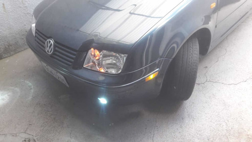 Volkswagen Bora 2.0 Comfortline 4p 2001