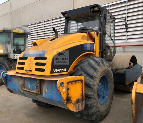 Rolo Compactador Jcb Vm115 - Ano 2013- Cabinado, Trabalhando
