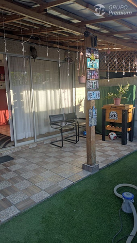 Casa En Venta De 3 Dorm. En Puente Alto