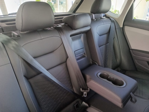 Volkswagen Taos 1.4 250 Tsi Comfortline