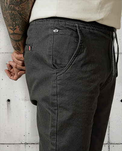 Jogger De Gabardina Colores Varios Rvng
