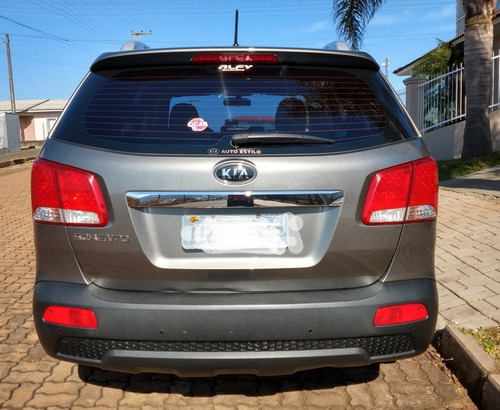 Imagem 5 de 7 de Kia Sorento 2011 2.4 Ex 5l 4x2 Aut. 5p