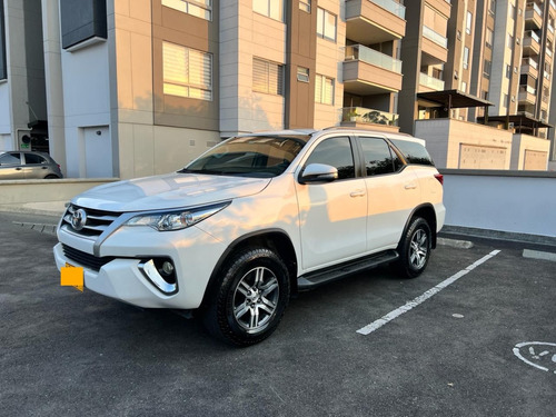 Toyota Fortuner 2.7l