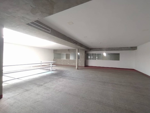 Imagen 14 de 14 de Zona Norte Alquiler Edificio Empresarial, Ubicado En Calle 83