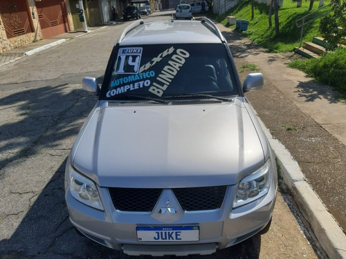 Imagem 9 de 15 de Pajero Tr4 2.0 Aut Blindado * 2014 * Completo * Prata
