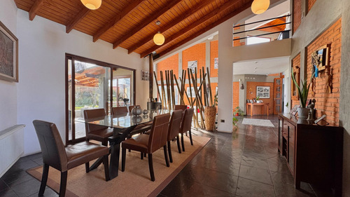 Casa De Ensueño En Algarrobal Ii