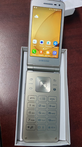 Samsung G1600 Galaxy Folder Dorado. $3499. Diferente^^