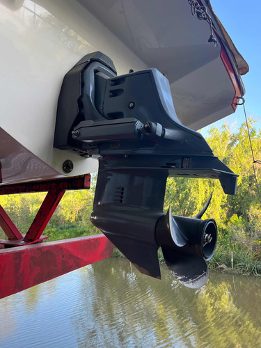 Chris Craft Cuddy 219