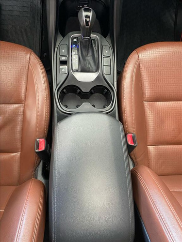 Hyundai Santa Fe 3.3 MPFI 4X4 7 LUGARES V6 270CV GASOLINA 4P AUTOMÁTICO