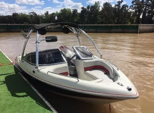 Bermuda Twenty One Motor Volvo Equipada Para Wakeboard