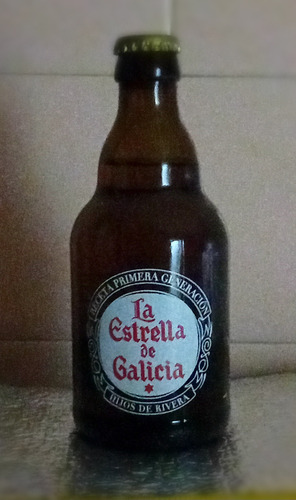 Botella De Cerveza Estrella Galicia Porron De 330 Cl Conmemoración (Usado)
