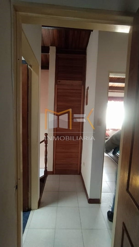 Imagen 14 de 19 de Mk Inmobiliaria Vende Casa Dos Niveles Urbanización Llano Alto / 04241348538