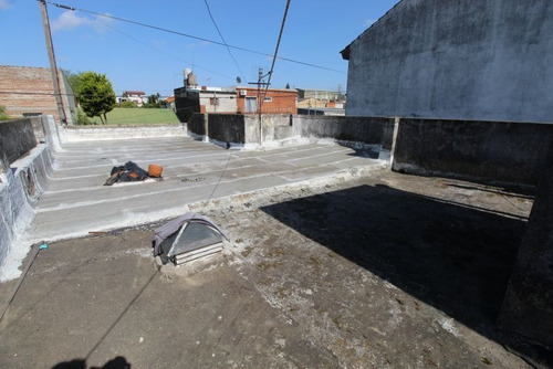 Imagen 15 de 17 de Oportunidad Unica - Casa 5 Ambientes Con Cochera Doble