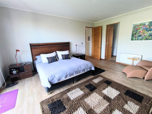 Preciosa, Luminosa Y Moderna Casa En Marbella