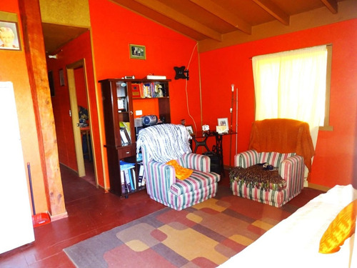 Parcela 5000 Mt2 Chancoyan Bajo, 2 Casas $ 155.000.000.-.