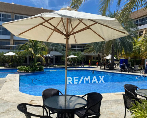 Re/max 2mil Vende Penthouse En Playa Moreno, Av. Aldonza Manrique, Mun. Maneiro, Isla De Margarita, Edo. Nueva Esparta