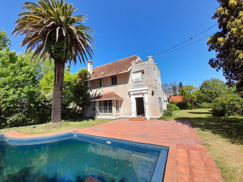 Imagen 3 de 18 de Casa En Alquiler Ideal Empresa A Pasos De Arocena - Carrasco
