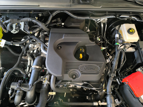 Ford Everest 2.3 Gtdi Titanium 4X4 At
