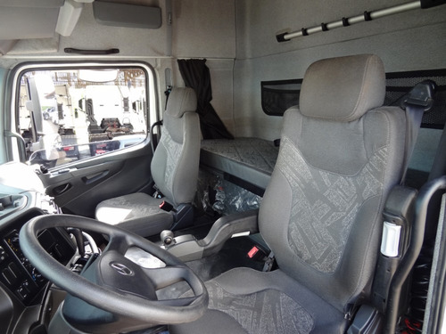 Caminhão Mercedes Benz Mb Axor 2036 4x2 Ano 2015/16