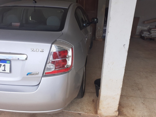 Nissan Sentra 2011 2.0 S Flex Aut. 4p