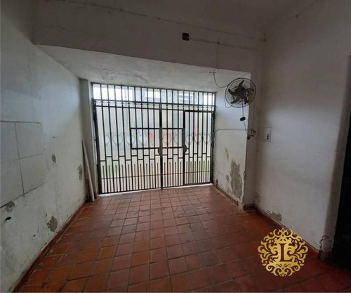 Imagen 3 de 7 de Se Vende Casa En Excelente Lote 9x38 M. Av. Arist. Del Valle