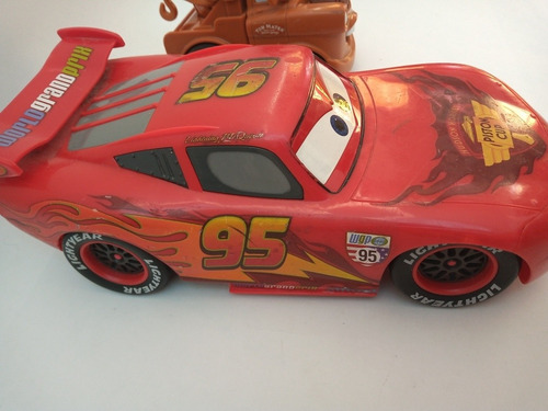 Carro De Cars Original Disney A Control Remoto 100% Funciona