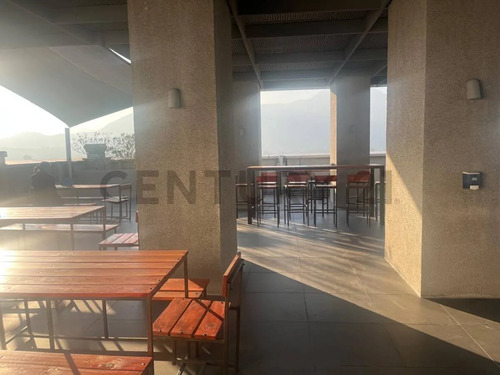 Excelente Local Frente Open Kennedy