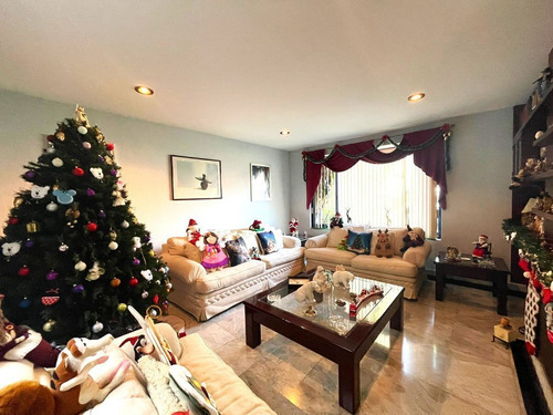Casa En Venta, Colinas Del Bosque, 3 Recámaras