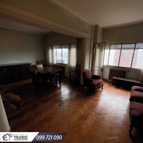 Imagen 3 de 20 de Apartamento - Centro (montevideo) - 3 Dormitorios Servicio Completo - 2 Baños - Cocina Definida A Gas Por Cañería.- Palacio Siri U$s 200.000