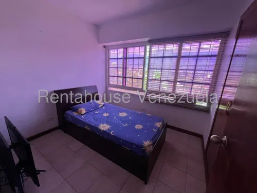 Ivanna Rah Cod. 25-15341