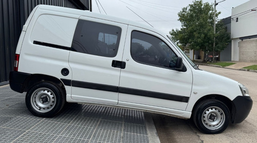 Peugeot Partner 1.4 Furgon Confort 5as