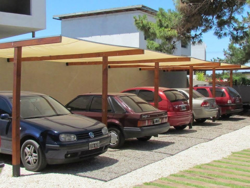 Venta Complejo 4 Casas C/ Piscina 150mts Mar! 110m2 Lote Y 400m2 Cub 100m2s Semicub