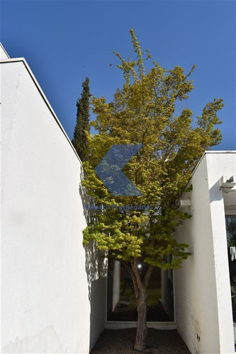 Imagen 9 de 30 de Casa En Venta De 3 Dorm. En Colina
