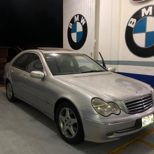 Mercedes Benz C230 Kompressor 2004 W203 Por Partes Yonkee