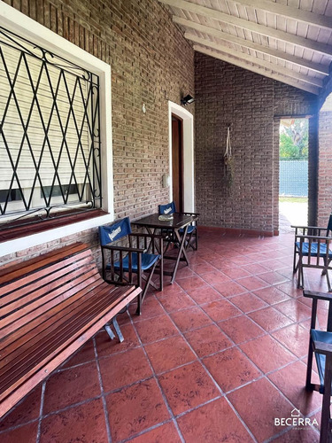 Chalet En Venta En Barrio Inglés - Hurlingham