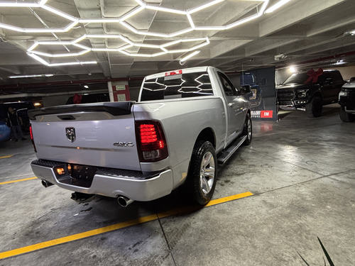 RAM Ram 2500 5.7 R/t Regular Cab 2500 4x4 At