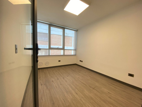 (adm) Arrienda Tu Oficina En Providencia Con 1 Mes Gratis