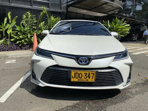 Toyota Corolla 1.8 Xe-i Hibrido At 4x2 2020