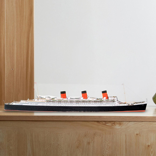Crucero De Construcción De Rompecabezas 3d Modelo A Escala